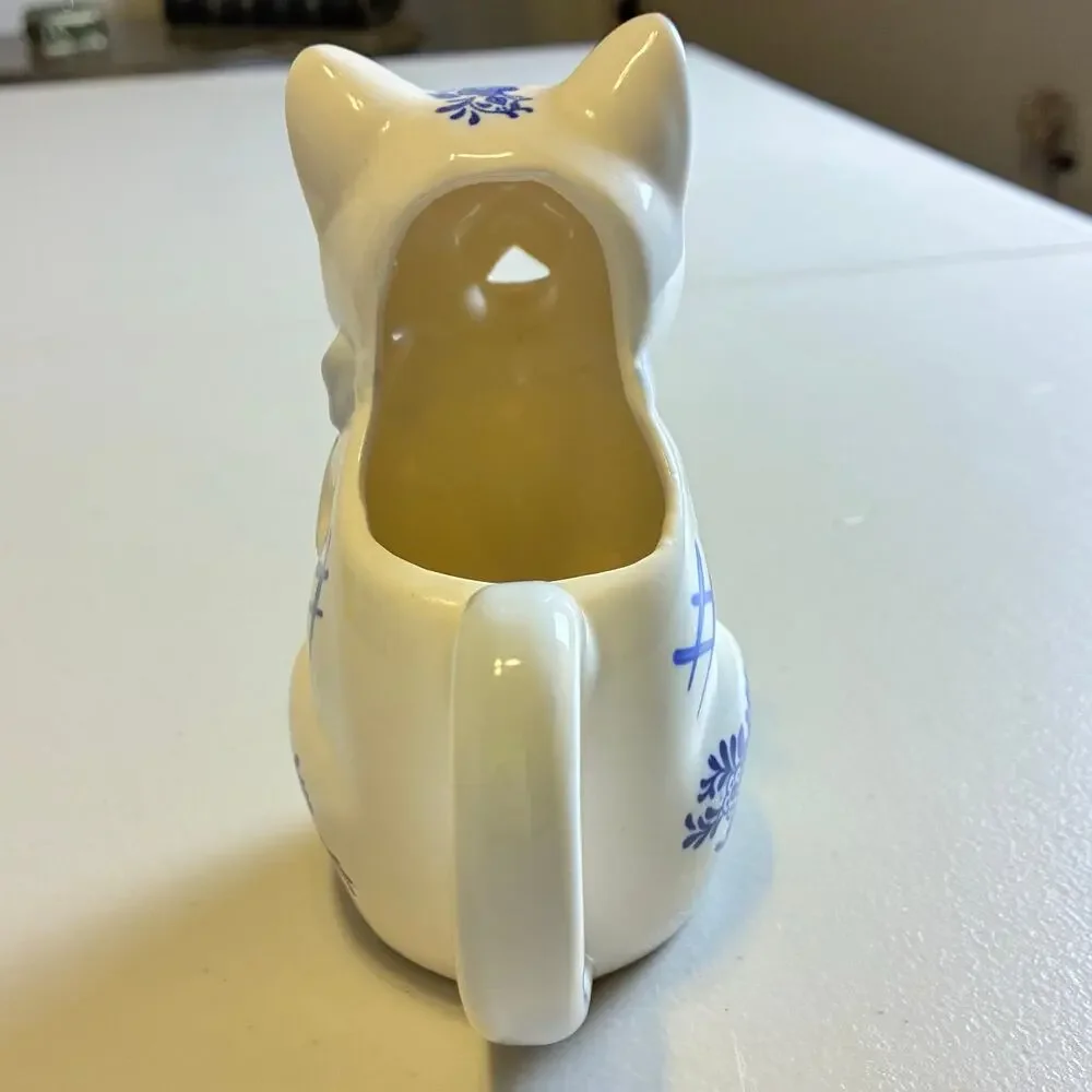 Vintage JSNY Taiwan Blue White Ceramic Cat Creamer Pitcher Delft Style Kitty